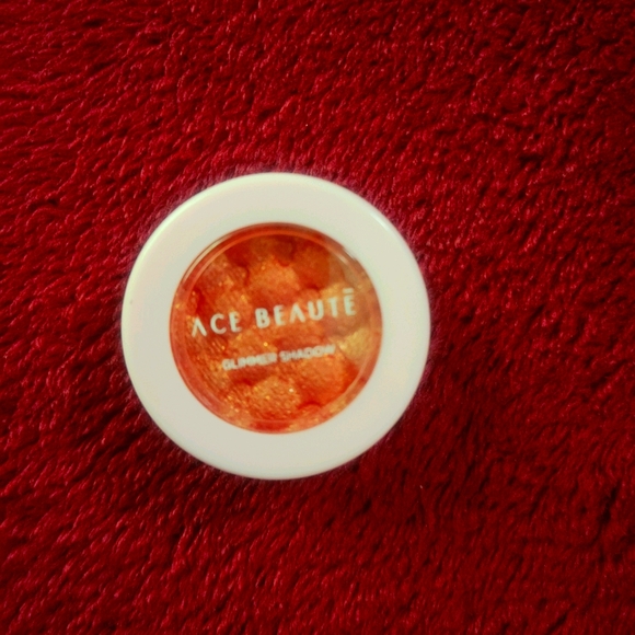 Ace Beauté eyeshadow pod - Picture 1 of 3